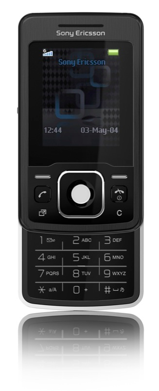 Illustration for article titled T303 Is Sony Ericsson's Latest Petite Slider